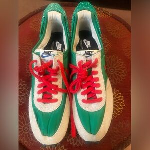 Nike x Undercover Daybreak 'Lucky Green'
Worn once no box
Size M10.5/W12